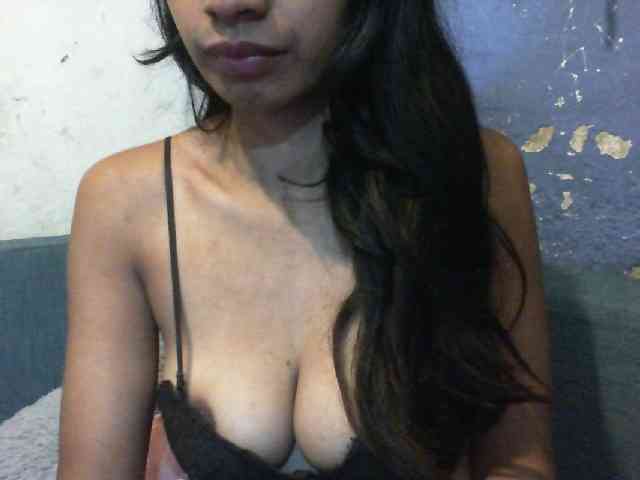 Giiulia webcam