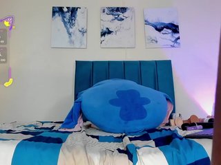 AhviEbony Porn Show
