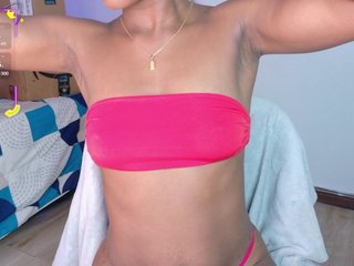 AhviEbony's Live Webcam