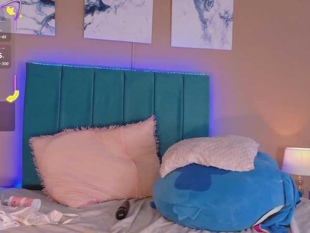 AhviEbony's BongaCams show and profile