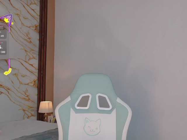 AhviEbony's BongaCams show and profile