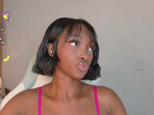 AhviEbony's BongaCams show and profile