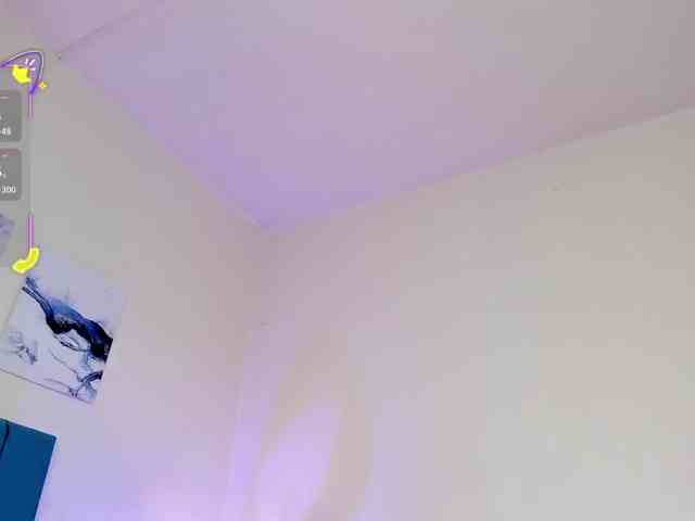 AhviEbony webcam