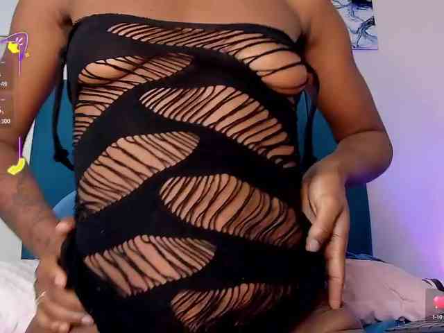AhviEbony webcam