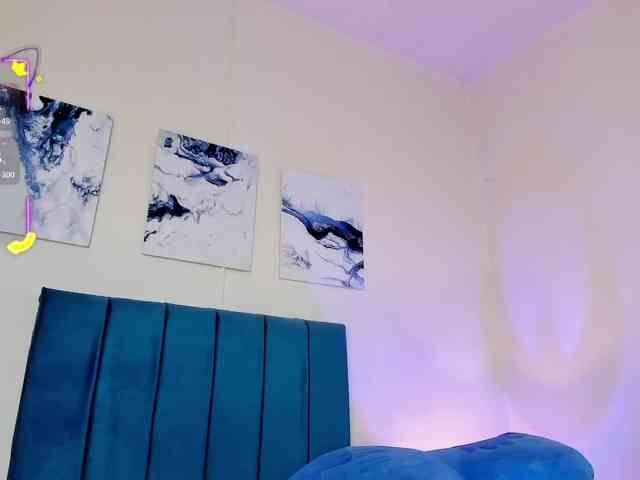 AhviEbony webcam