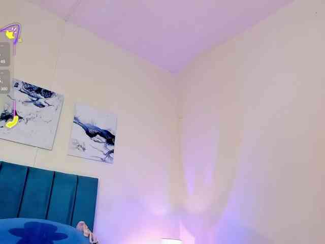 AhviEbony webcam