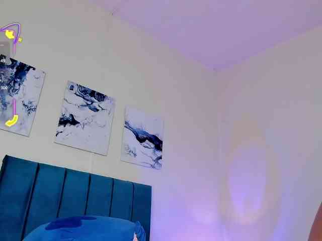 AhviEbony webcam