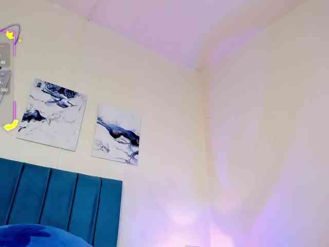 AhviEbony webcam