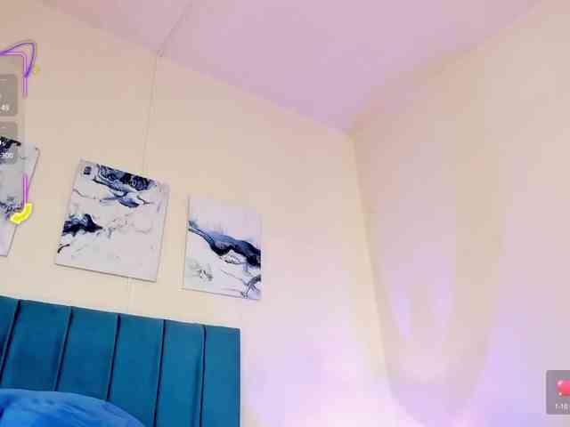 AhviEbony webcam