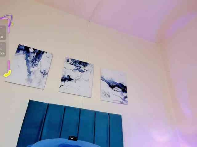 AhviEbony webcam