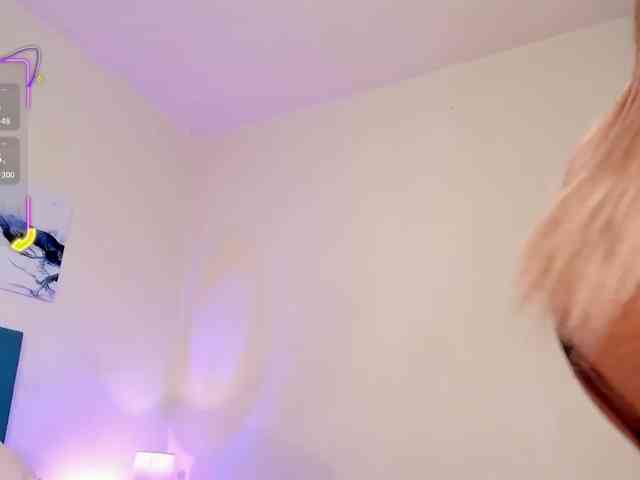 AhviEbony webcam