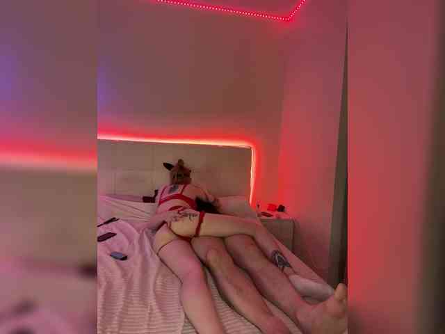 Модель: SOFYandMIKE