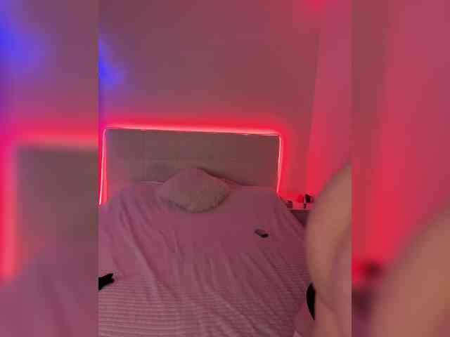Модель: SOFYandMIKE