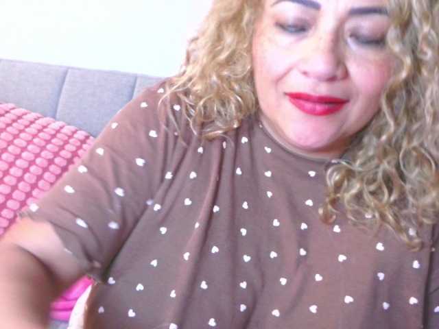 majobarraza's BongaCams show and profile