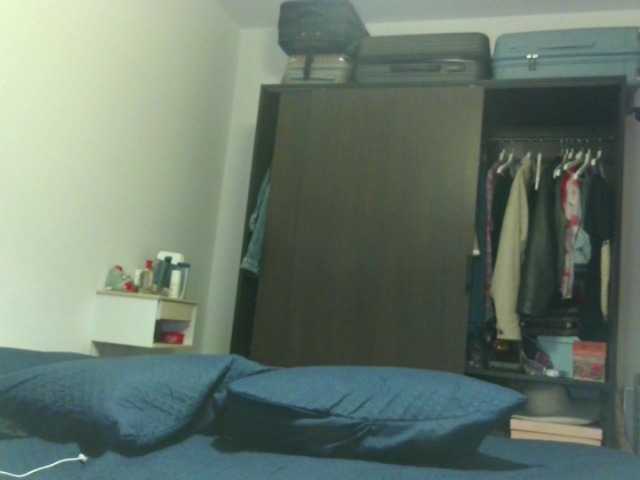 majobarraza's BongaCams show and profile