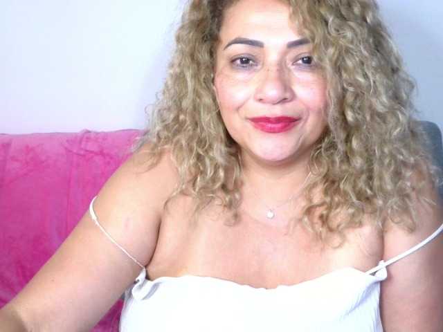 majobarraza's BongaCams show and profile
