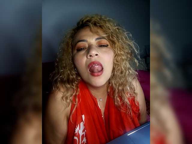 majobarraza live cam profile