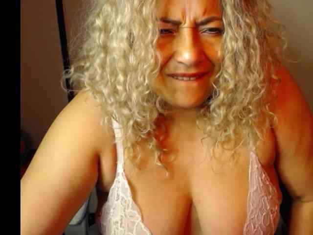 majobarraza webcam