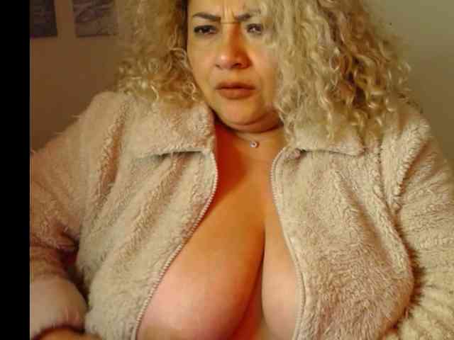 majobarraza webcam