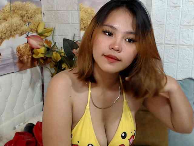misshotty webcam