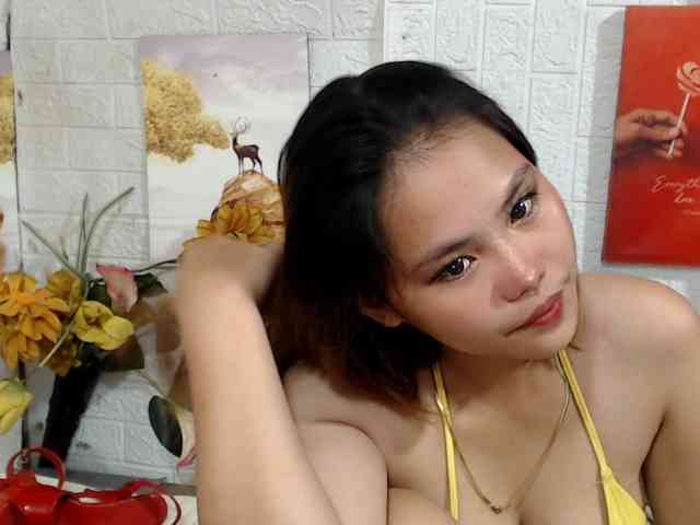 misshotty webcam