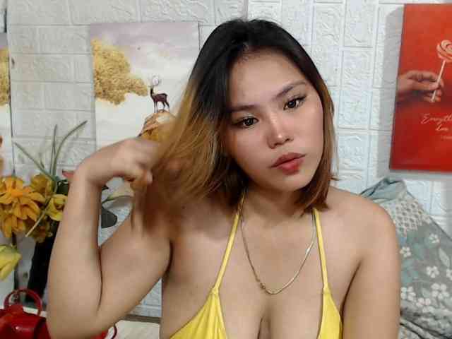 misshotty webcam
