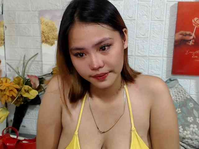 misshotty webcam
