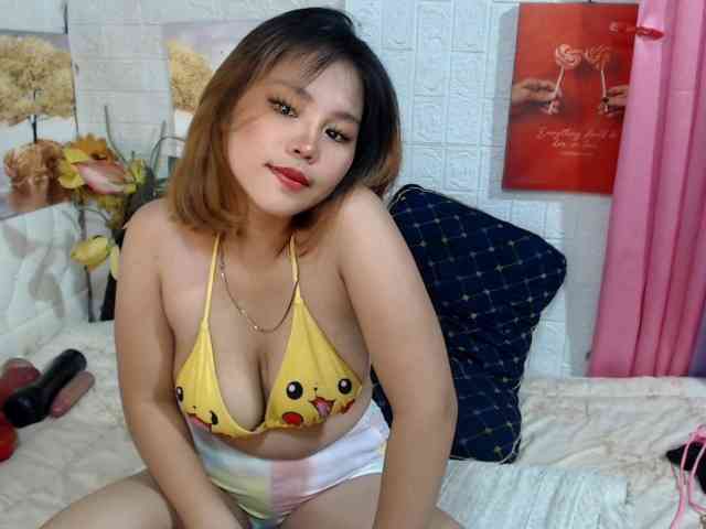 misshotty webcam