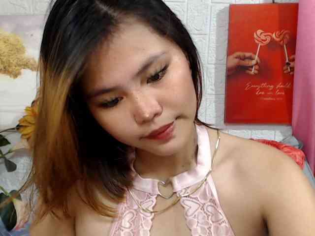misshotty webcam