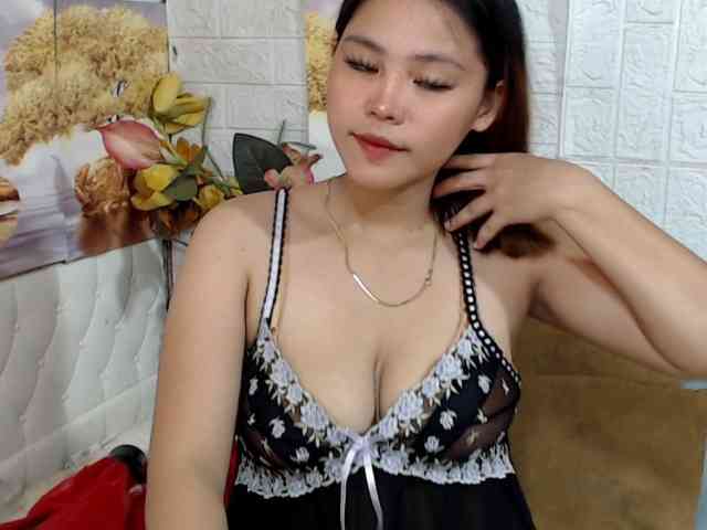 misshotty webcam