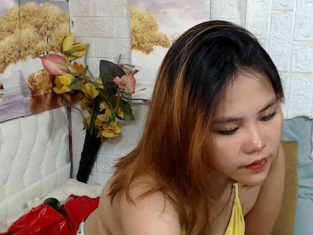 misshotty webcam