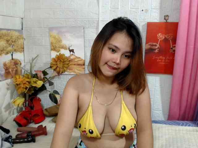 misshotty webcam