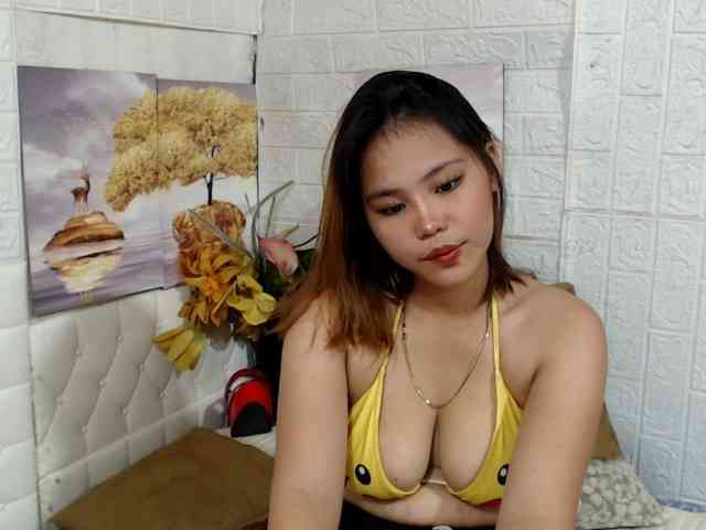 misshotty webcam