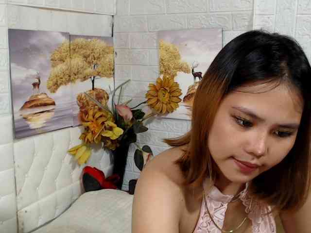 misshotty webcam