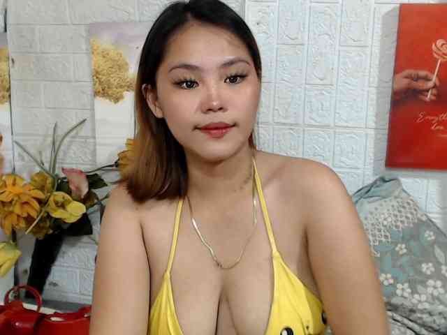 misshotty webcam