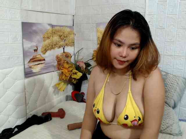 misshotty webcam