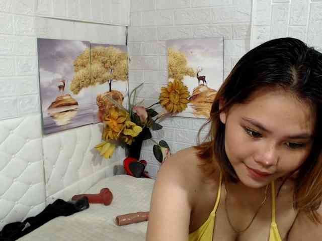 misshotty webcam