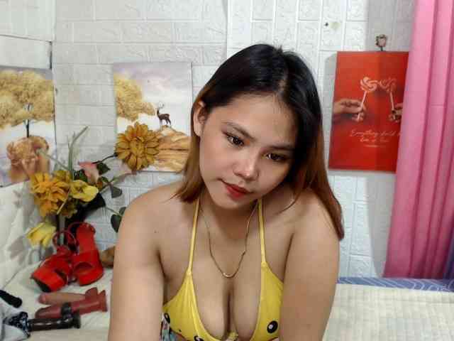 sexy striptease show Misshotty