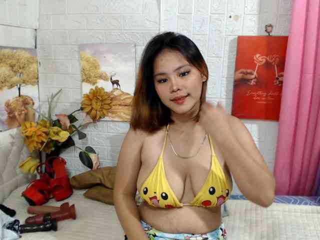 misshotty webcam