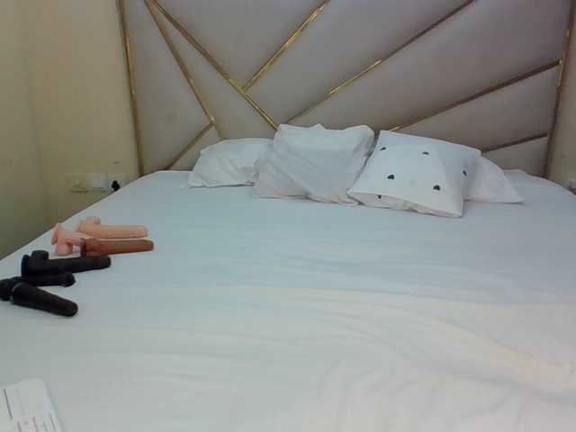 Dripp254's BongaCams show and profile