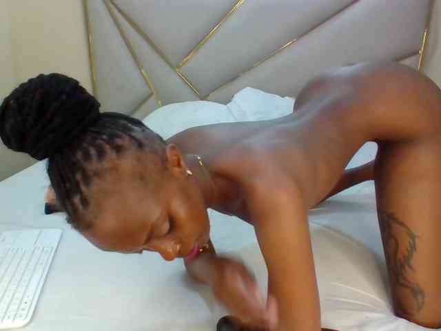Dripp254 webcam