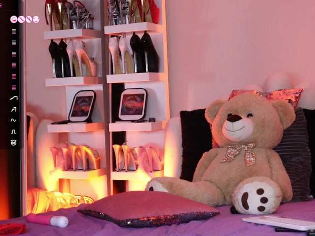 AngelaMyst from BongaCams is Freechat