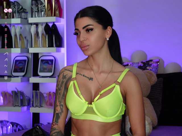 AngelaMyst's BongaCams show and profile