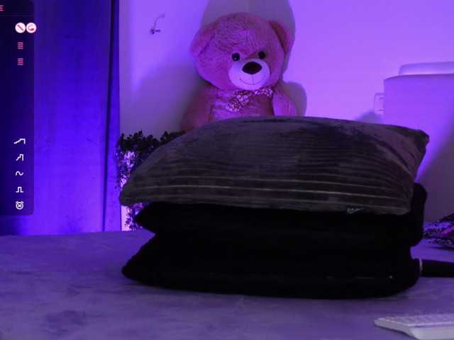 AngelaMyst's BongaCams show and profile