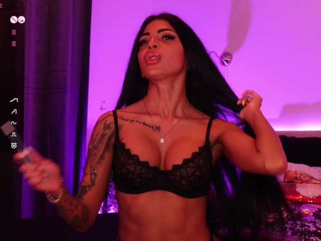 go to chat with AngelaMyst