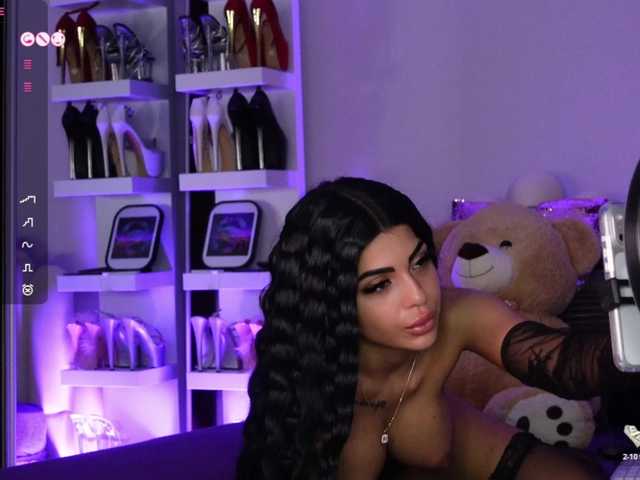 go to chat with AngelaMyst