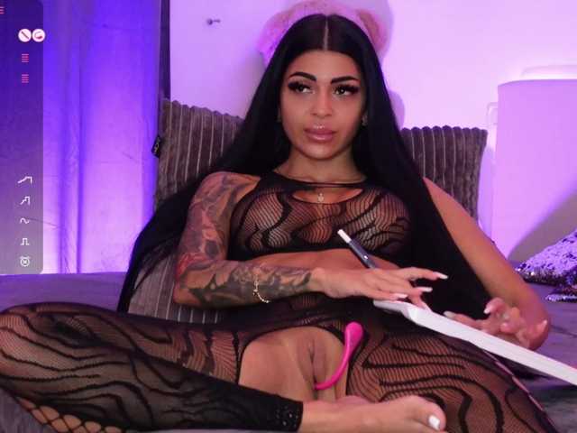 go to chat with AngelaMyst