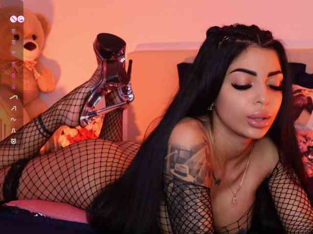 AngelaMyst webcam