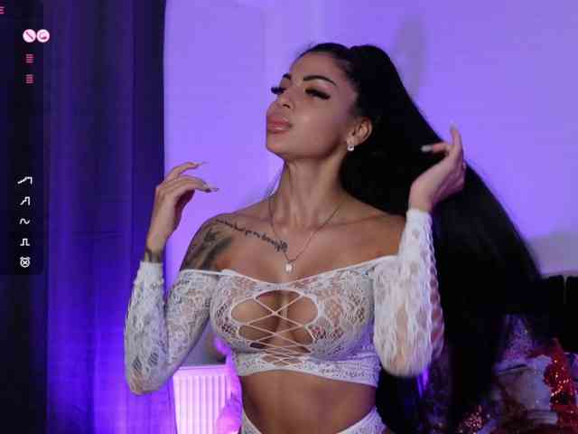 AngelaMyst webcam