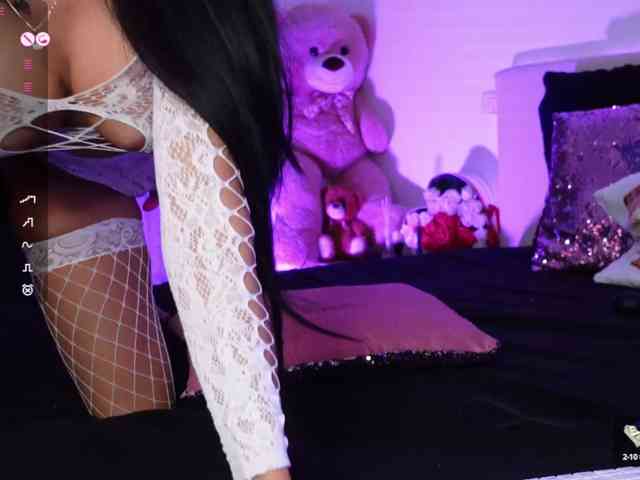 AngelaMyst webcam